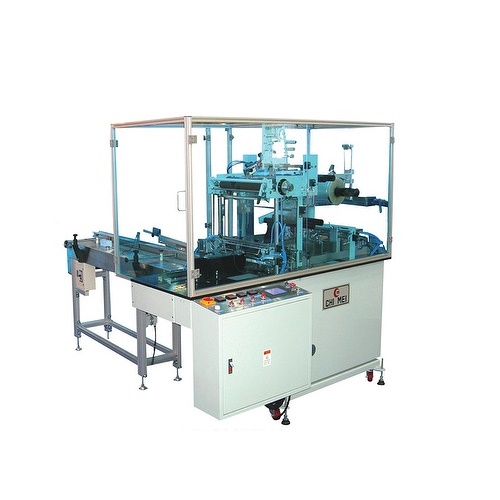 عکس دستگاه سلفون کش با محفظه و چیدمان ال در زمینه سفید