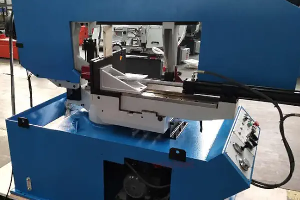 دستگاه اره نواری