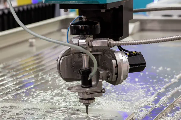 دستگاه برش واتر جت