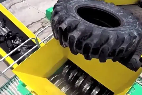 دستگاه خورد کن لاستیک