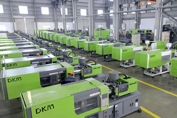 عکس دستگاه های تزریق پلاستیک