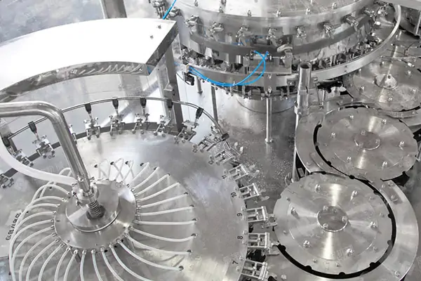 عکس دستگاه های خط تولید نوشابه و دلستر