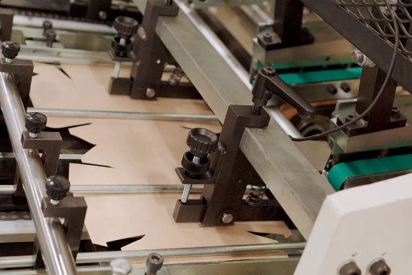 عکس از فرایند کارتن فومینگ