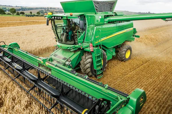 عکس کمباین کشاورزی