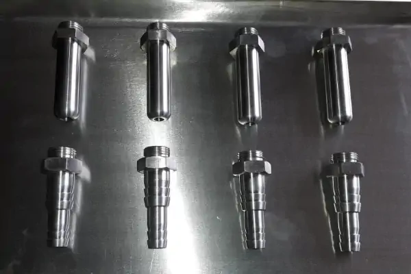 عکس نازل های تولید شده روی صفحه استیل