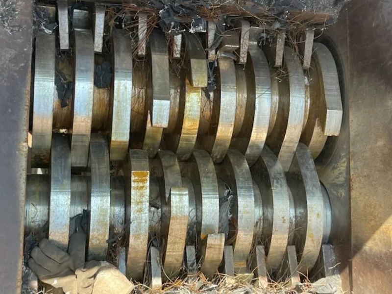 دستگاه شریدر آهن کار کرده