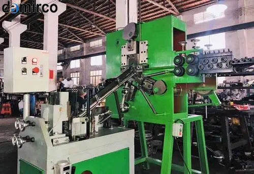 خط تولید آویز لباس تمام اتوماتیک