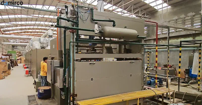 تصویر شماتیک خط تولید شانه تخم مرغ با جزئیات تجهیزات اصلی