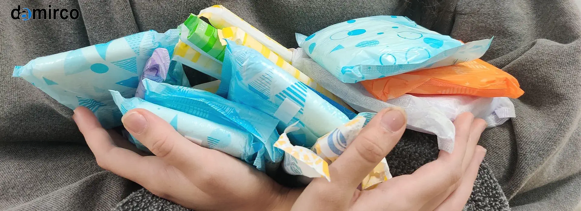 خط تولید نوار بهداشتی تمام اتوماتیک در حال کار