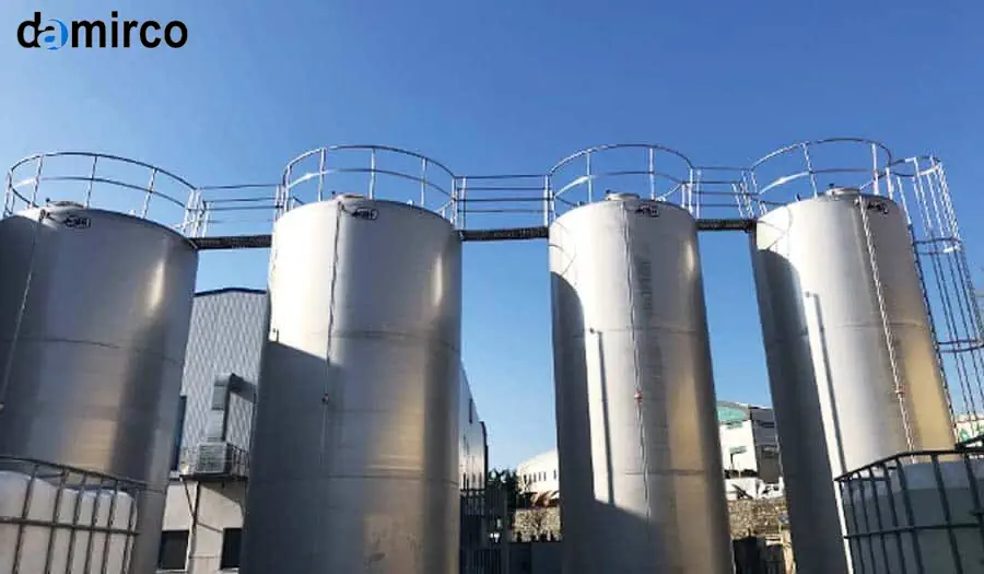 عکس مخازن استیل صنعتی