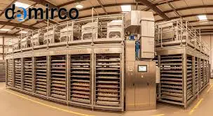 انواع دستگاه های میوه خشک کن صنعتی در یک کارخانه تولیدی