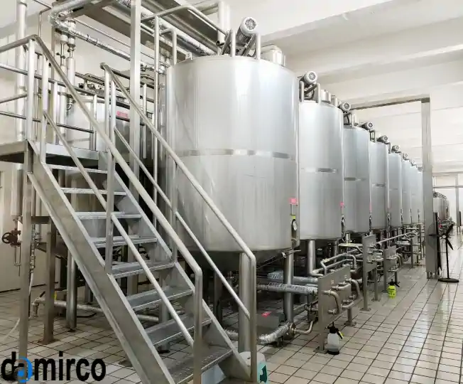 عکس خط تولید دوغ