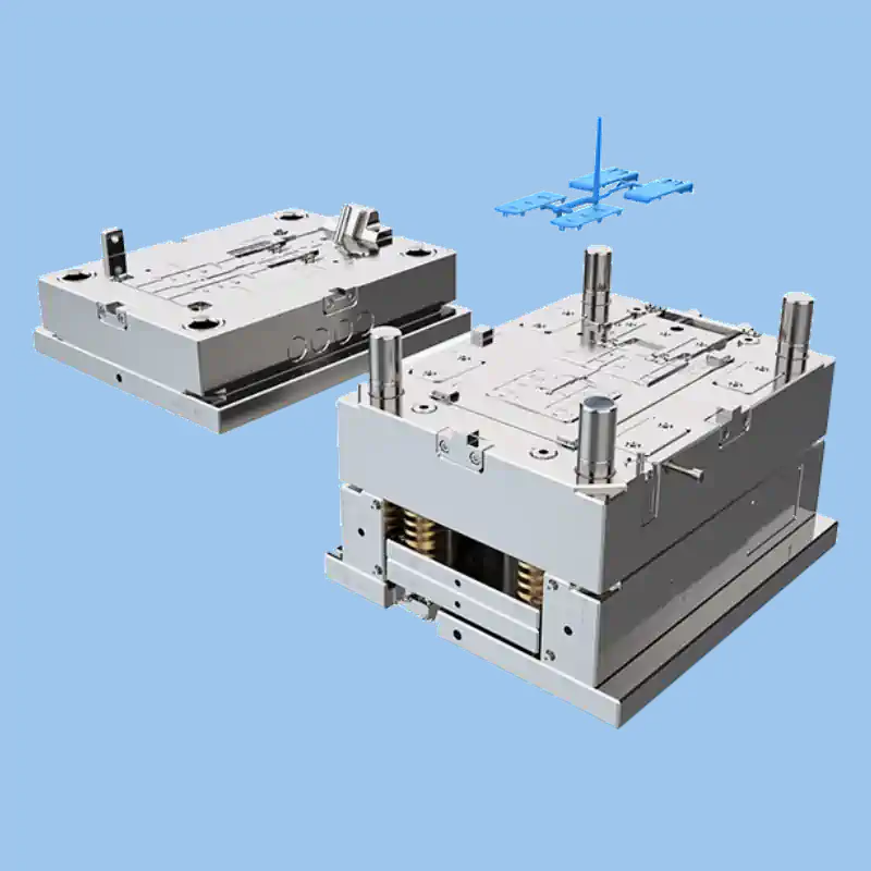 عکس قالب تزریق پلاستیک به همراه نمونه پلاستیک