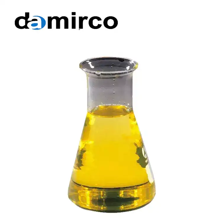 عکس پلی سوربات در شیشه زرد رنگ