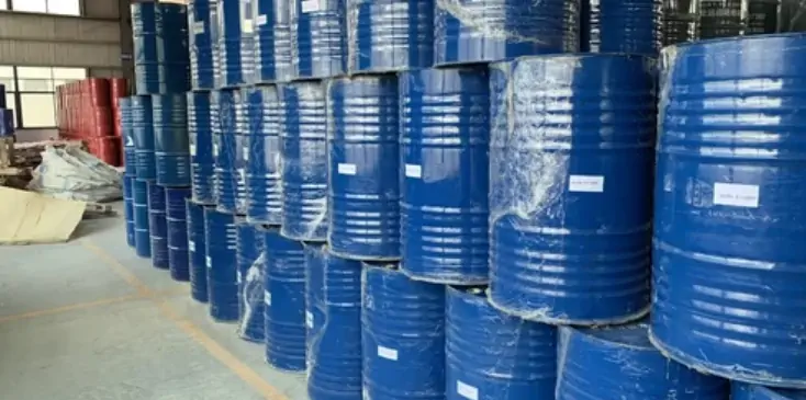 عکس بشکه آبی رنگ برجسته کبالت