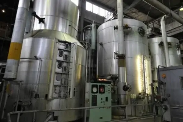 عکس از نمای کلی خط تولید شکر از نیشکر و چغندر