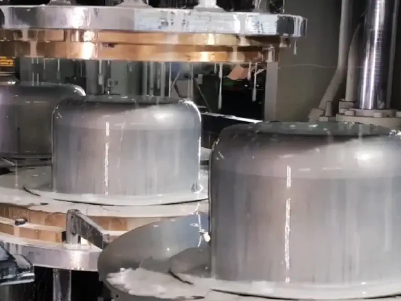 عکس قابلمه در خط تولید قابلمه