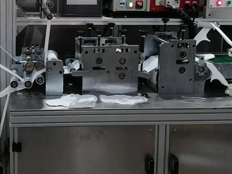 عکس پد زیرانداز در خط تولید پد زیرانداز