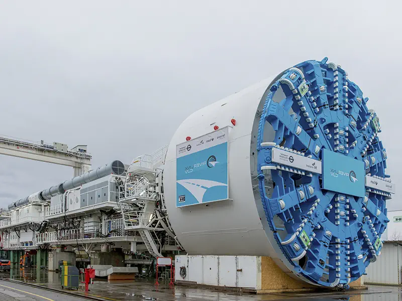 عکس دستگاه حفاری تونل