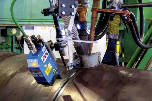 عکس جوش لوله استیل بزرگ با دستگاه جوش قوسی غوطه ور