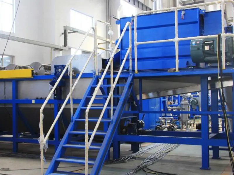 عکس دستگاه خشک کن بطری سانتریفیوژ