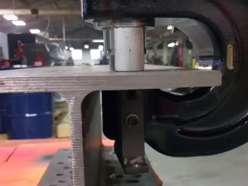 عکس دستگاه پرس ضربه ای