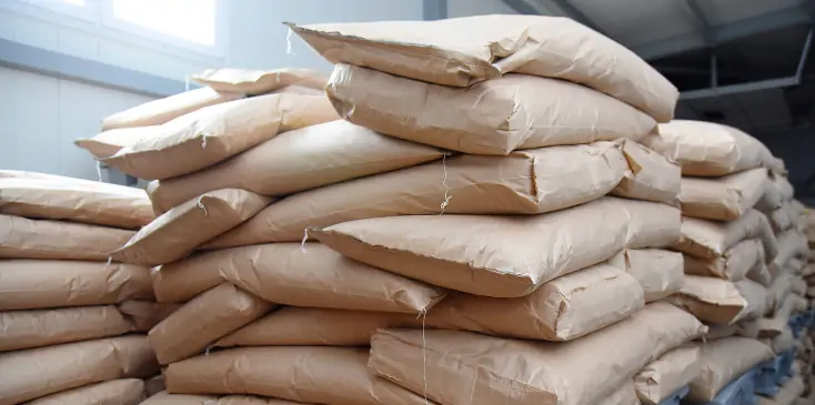 کیسه کاغذی شیر خشک صنعتی در کنار هم