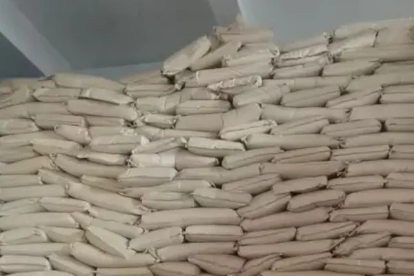 عکس انبار کیسه های غلضت دهنده