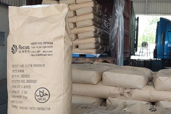 عکس کیسه های مواد اولیه شیرینی و شکلات