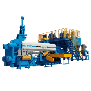 عکس پرس ورقه های نازک آلومینومی در دستگاه پرس اکستروژن آلومینیوم