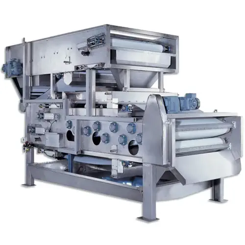 عکس آبگیر نواری