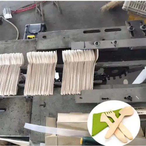 عکس قاشق چوبی در خط تولید قاشق چوبی تمام اتوماتیک