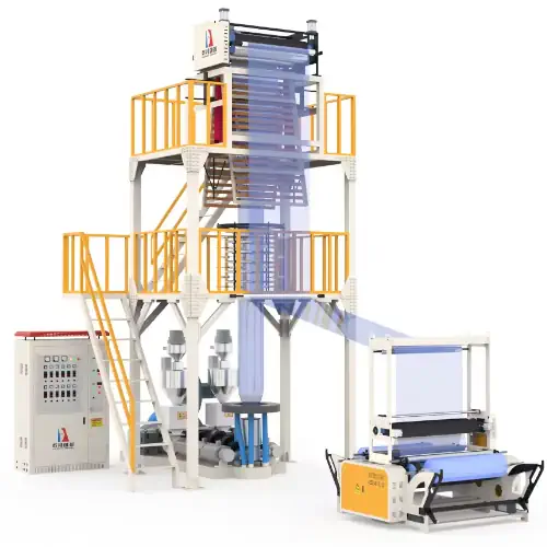 عکس خط تولید کیسه زباله در زمینه سفید