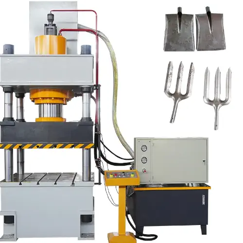 عکس بیل صاف و چنگال دستی همراه با دستگاه تولید بیل دستی