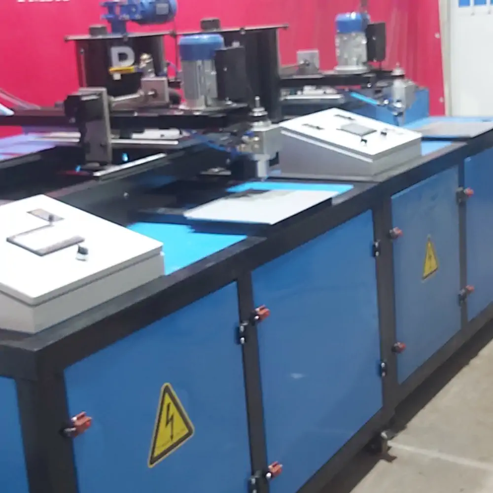 عکس دستگاه تولید فیتر هوا