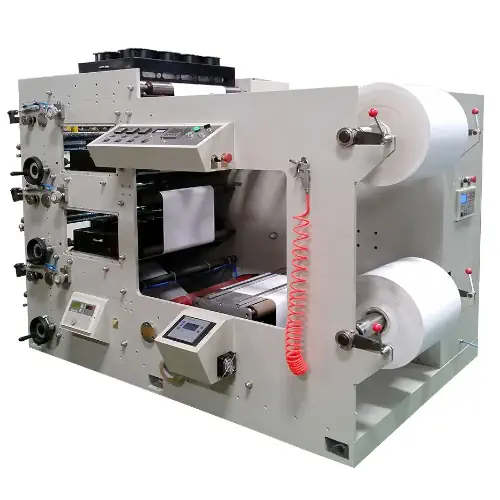 عکس دستگاه هیت ترنسفر اتوماتیک لوگو همراه با محصولات