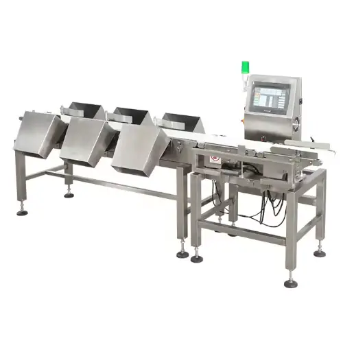 عکس دستگاه سورتینگ ماهی در زمینه سفید