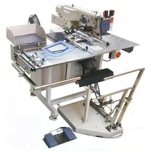 عکس چرخ خیاطی صنعتی جیب دوز اتوماتیک در زمینه سفید