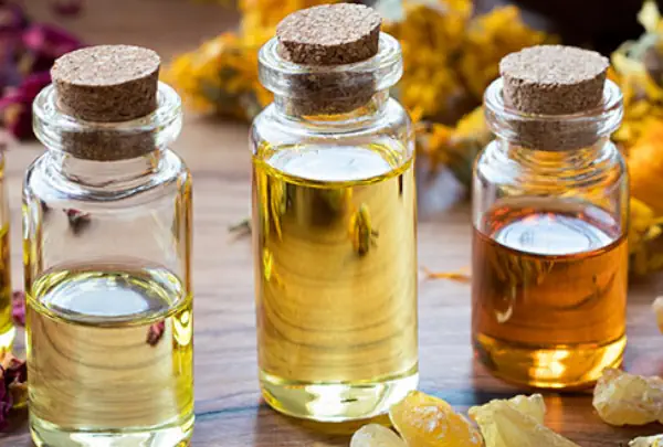 عکس روغن آرایشی بهداشتی