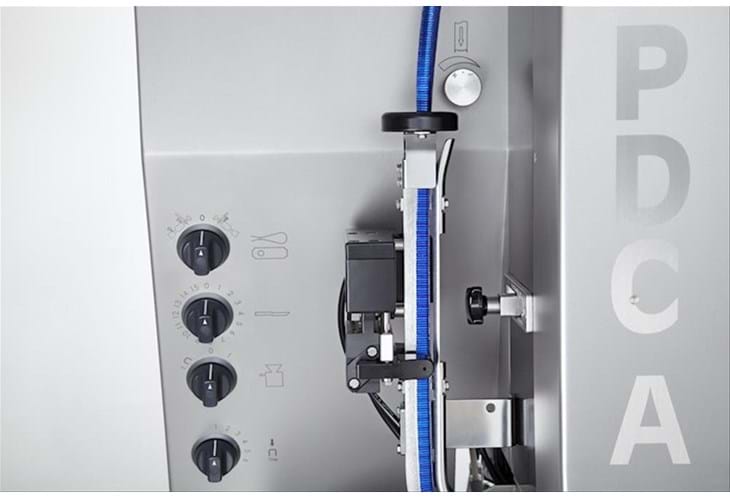 عکس کنترل پنل دستگاه کلیپس زن اتوماتیک A600