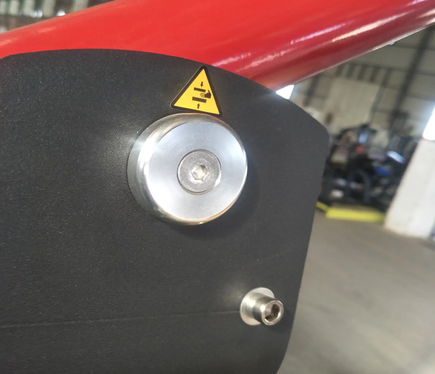 عکس قطعات دستگاه پرس سینه نشسته