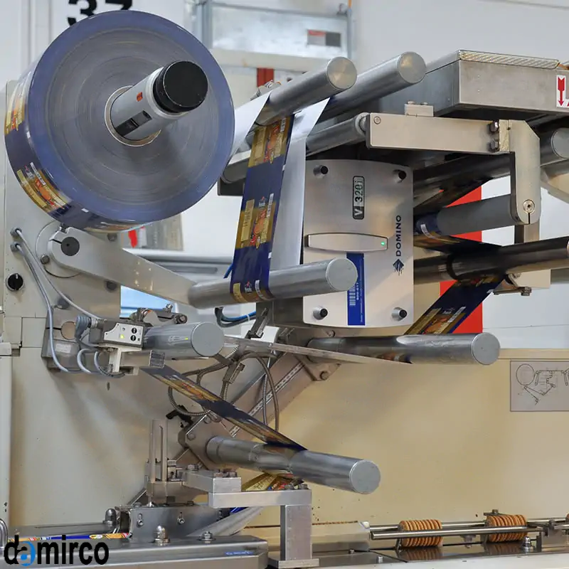 عکس دستگاه جت پرینتر حرارتی ریبونی دومینو