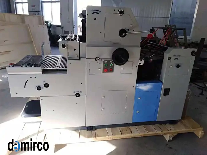 عکس دستگاه چاپ افست چهار رنگ