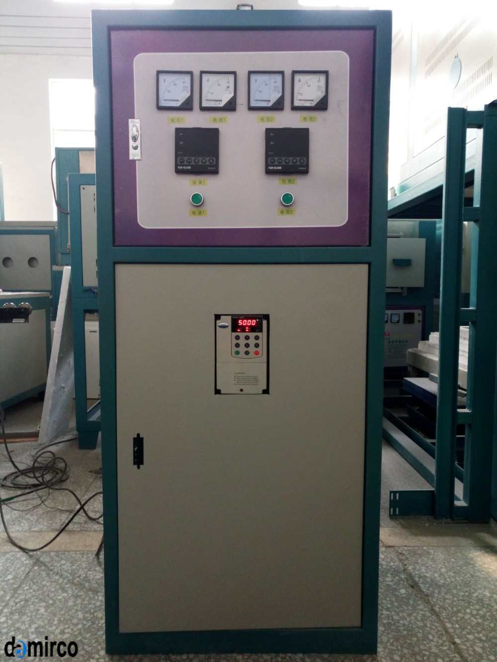 کوره سرامیکی از نمای دیگر 