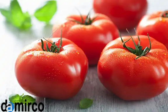 تصویر چند عدد گوجه فرنگی