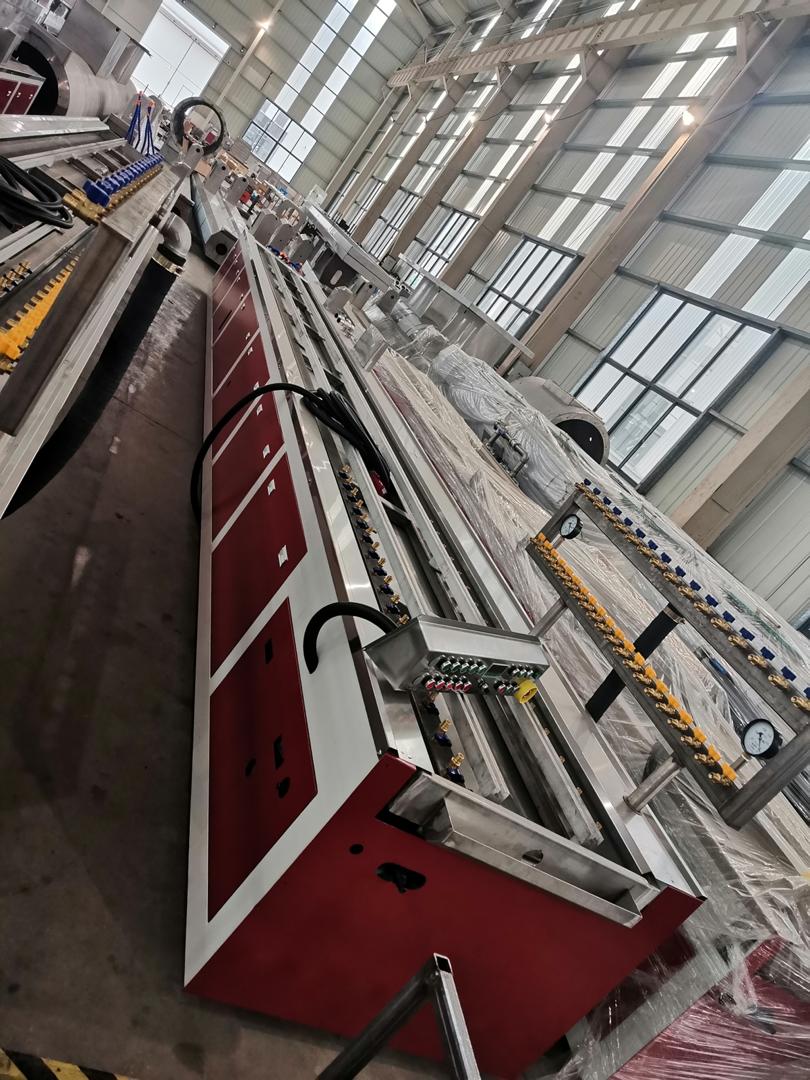 عکس دستگاه تولید پروفیل یو پی وی سی